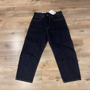 Levi’s Japanese fabric barrel style relaxed fit ankle 28